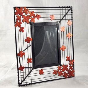 Metal Desktop Picture Frame for 5 x 3.5 in Pictures - Total 9 x 7.25 in Flowers